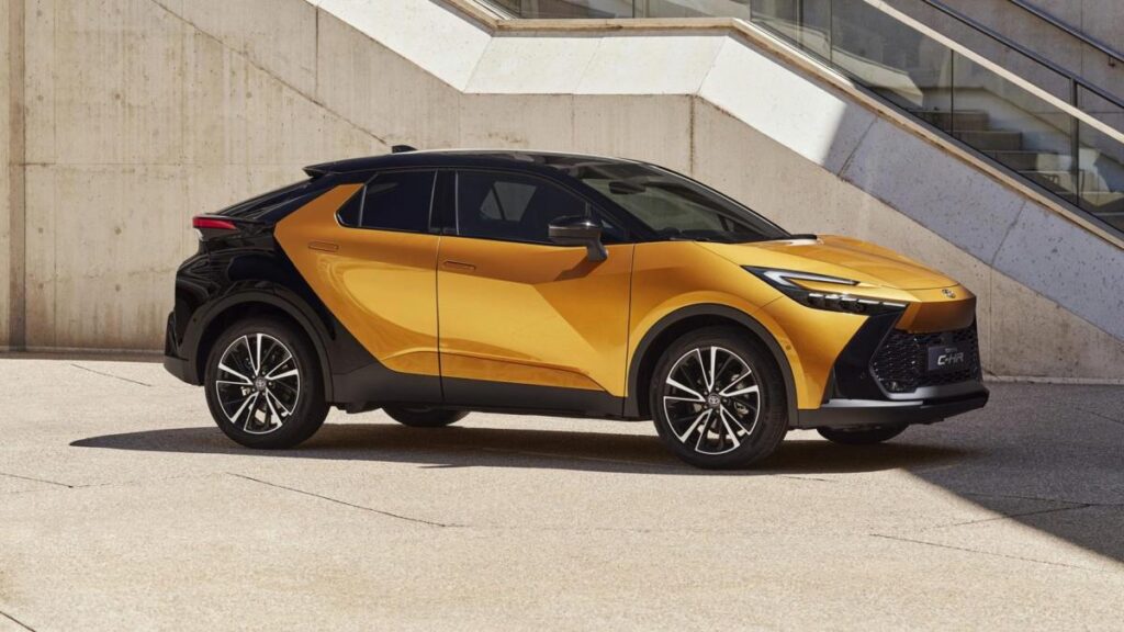 C-HR 3